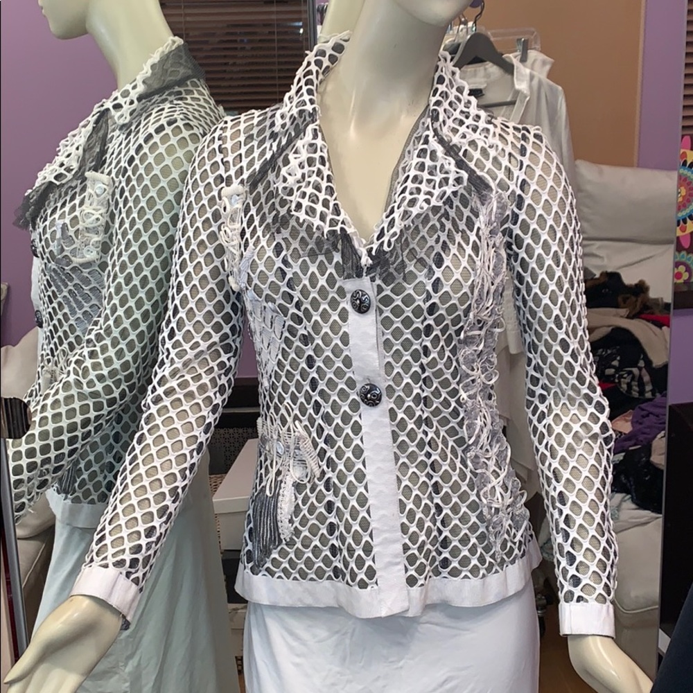 Save the Queen crochet button jacket S
